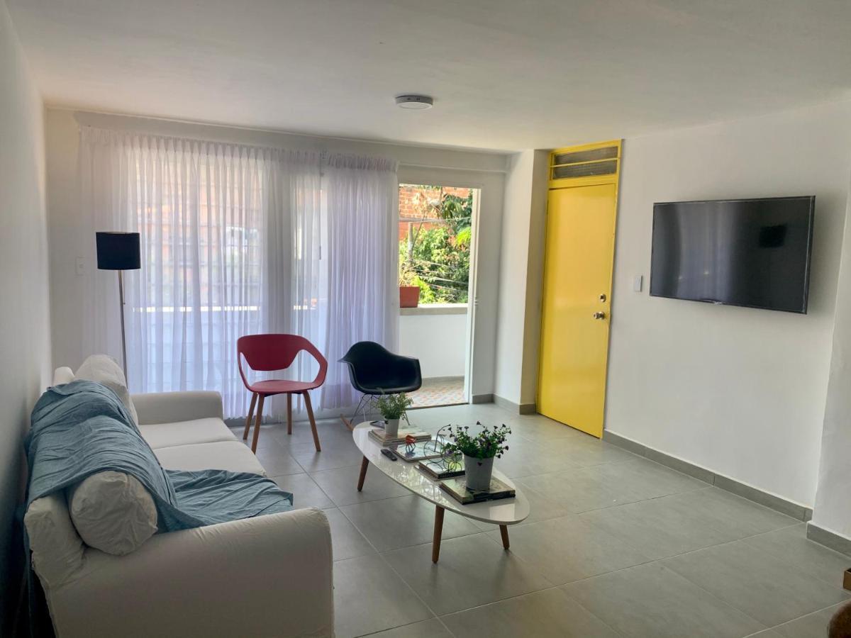 Charming Apartment In Downtown - Home Aris 301 เมเดยิน ภายนอก รูปภาพ